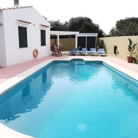 Con Piscina Privada *
